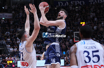 2024-05-07 - Simone Barbante (Treviglio) in action thwarted by Matteo Fantinelli (Fortitudo) during the italian basketball LBN A2 series championship game 2 of the playoff quarterfinals Fortitudo Flats Services Bologna Vs Blu Basket Gruppo Mascio Treviglio - Bologna, Italy, May 07, 2024 at Paladozza sports hall - Photo: Michele Nucci - FLATS SERVICE FORTITUDO BOLOGNA VS GRUPPO MASCIO TREVIGLIO - ITALIAN SERIE A2 - BASKETBALL