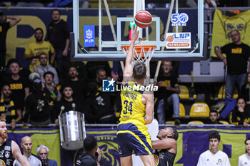 2024-10-06 - #34 Maximiliam Ladurner (Reale Mutua Basket Torino) - REALE MUTUA TORINO VS APU UDINE - ITALIAN SERIE A2 - BASKETBALL