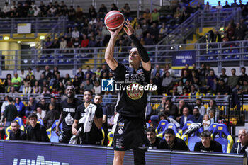 2024-10-06 - #5 Mirza Alibegovic (Apu Old Wild West Udine) - REALE MUTUA TORINO VS APU UDINE - ITALIAN SERIE A2 - BASKETBALL