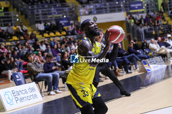 2024-10-06 - #33 Ife Ajayi (Reale Mutua Basket Torino) - REALE MUTUA TORINO VS APU UDINE - ITALIAN SERIE A2 - BASKETBALL