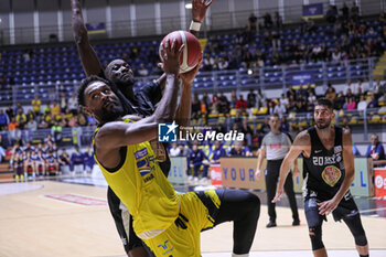 2024-10-06 - #1 Kevion Taylor (Reale Mutua Basket Torino) - REALE MUTUA TORINO VS APU UDINE - ITALIAN SERIE A2 - BASKETBALL