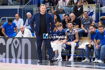 2024-09-29 - Devis Cagnardi, head coach Fortitudo Bologna - WEGREENIT URANIA MILANO VS FLATS SERVICE FORTITUDO BOLOGNA - ITALIAN SERIE A2 - BASKETBALL