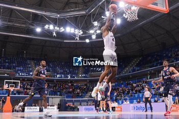 2024-10-05 - Ike Udanoh (Wegreenit Urania Basket Milano) - WEGREENIT URANIA MILANO VS UCC ASSIGECO PIACENZA - ITALIAN SERIE A2 - BASKETBALL