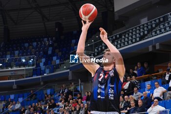 2024-10-16 - Ion Lupusor (Real Sebastiani Rieti) - WEGREENIT URANIA MILANO VS REAL SEBASTIANI RIETI - ITALIAN SERIE A2 - BASKETBALL