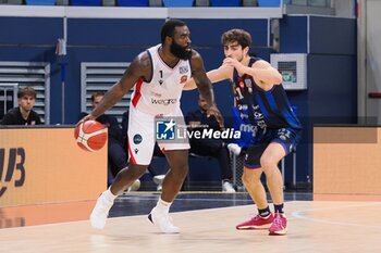 2024-10-16 - Giddy Potts (Wegreenit Urania Basket Milano) - WEGREENIT URANIA MILANO VS REAL SEBASTIANI RIETI - ITALIAN SERIE A2 - BASKETBALL