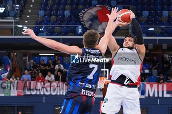 2024-10-16 - Alessandro Gentile (Wegreenit Urania Basket Milano) - WEGREENIT URANIA MILANO VS REAL SEBASTIANI RIETI - ITALIAN SERIE A2 - BASKETBALL