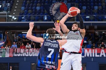 2024-10-16 - Alessandro Gentile (Wegreenit Urania Basket Milano) & Ion Lupusor (Real Sebastiani Rieti) - WEGREENIT URANIA MILANO VS REAL SEBASTIANI RIETI - ITALIAN SERIE A2 - BASKETBALL