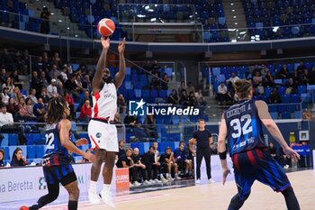 2024-10-16 - Giddy Potts (Wegreenit Urania Basket Milano) - WEGREENIT URANIA MILANO VS REAL SEBASTIANI RIETI - ITALIAN SERIE A2 - BASKETBALL