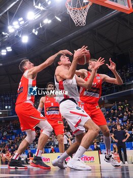 2024-11-23 - Matteo Cavallero (Wegreenit Urania Basket Milano) & Daniele Magro (Unieuro Forli) - WEGREENIT URANIA MILANO VS UNIEURO FORLì - ITALIAN SERIE A2 - BASKETBALL