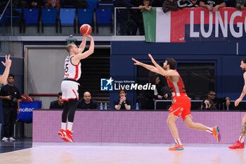 2024-11-23 - Andrea Amato (Wegreenit Urania Basket Milano) 3 points shoot - WEGREENIT URANIA MILANO VS UNIEURO FORLì - ITALIAN SERIE A2 - BASKETBALL