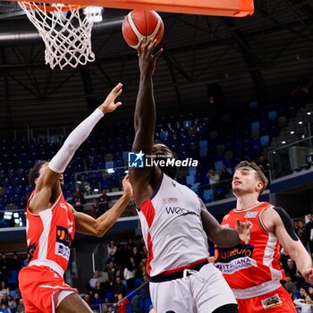 2024-11-23 - Giddy Potts (Wegreenit Urania Basket Milano) - WEGREENIT URANIA MILANO VS UNIEURO FORLì - ITALIAN SERIE A2 - BASKETBALL