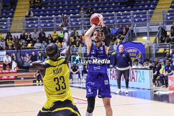 2024-10-16 - #21 Nicolo De Vico (Valtur Brindisi) - REALE MUTUA TORINO VS VALTUR BRINDISI - ITALIAN SERIE A2 - BASKETBALL