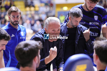 2024-10-16 - Pier Luigi Bucchi (head coach Apu Old Wild West Udine) - REALE MUTUA TORINO VS VALTUR BRINDISI - ITALIAN SERIE A2 - BASKETBALL