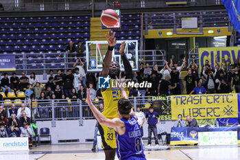 2024-10-16 - #33 Ife Ajayi (Reale Mutua Basket Torino) - REALE MUTUA TORINO VS VALTUR BRINDISI - ITALIAN SERIE A2 - BASKETBALL