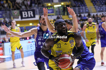 2024-10-16 - #33 Ife Ajayi (Reale Mutua Basket Torino) - REALE MUTUA TORINO VS VALTUR BRINDISI - ITALIAN SERIE A2 - BASKETBALL