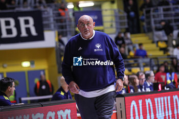 2024-10-16 - Matteo Boniciolli (head coach Reale Mutua Basket Torino) - REALE MUTUA TORINO VS VALTUR BRINDISI - ITALIAN SERIE A2 - BASKETBALL