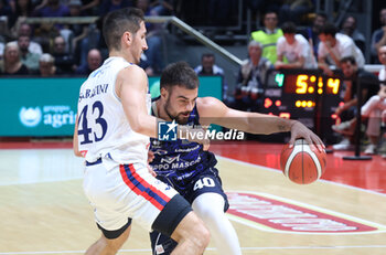 2024-10-09 - Simone Pepe (Orzinuovi) in action thwarted by Gherardo Sabatini (Fortitudo) during the italian basketball LBN A2 series championship match Fortitudo Flats Services Bologna Vs Agribertocchi Orzinuovi - Bologna, Italy, October 09, 2024 at Paladozza sports hall - Photo: Michele Nucci - FORTITUDO BOLOGNA VS ORZINUOVI  - ITALIAN SERIE A2 - BASKETBALL