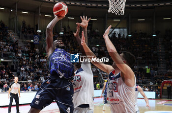 2024-10-09 - Jarvis Williams (Orzinuovi) during the italian basketball LBN A2 series championship match Fortitudo Flats Services Bologna Vs Agribertocchi Orzinuovi - Bologna, Italy, October 09, 2024 at Paladozza sports hall - Photo: Michele Nucci - FORTITUDO BOLOGNA VS ORZINUOVI  - ITALIAN SERIE A2 - BASKETBALL