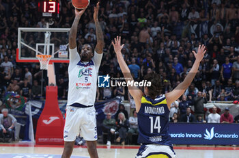 2024-11-10 - Kenny Gabriel (Fortitudo) in action thwarted by Matteo Montano (Torino) during the italian basketball LBN A2 series championship match Fortitudo Flats Services Bologna Vs Reale Mutua Torino at Paladozza sports hall. Bologna, Italy, November 10, 2024 - Photo: Michele Nucci - FORTITUDO BOLOGNA VS BASKET TORINO - ITALIAN SERIE A2 - BASKETBALL