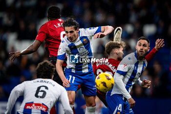 2024-02-17 - Pere Milla (RCD Espanyol) and I. Kebe (CD Mirandes) during a La Liga Hypermotion match between RCD Espanyol and CD Mirandes at Stage Front Stadium, in Barcelona, ,Spain on February 17, 2024. Photo by Felipe Mondino - RCD ESPANYOL - CD MIRANDES - OTHER - SOCCER