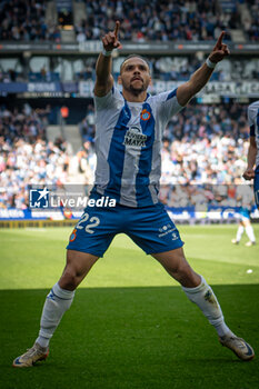 2024-04-21 - Braithwaite (RCD Espanyol) celebrates after scoring his team's goal with team mates during a La Liga Hypermotion match between RCD Espanyol and FC Andorra at Stage Front Stadium, in Barcelona, ,Spain on April 21, 2024. Photo by Felipe Mondino - RCD ESPANYOL - FC ANDORRA - OTHER - SOCCER