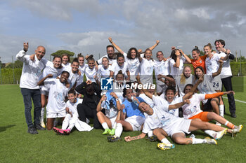 2024-05-19 - Lazio Women's players celebrating after the match - SERIE B - LAZIO WOMEN VS PARMA - OTHER - SOCCER