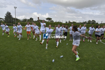 2024-05-19 - Lazio Women's players celebrating after the match - SERIE B - LAZIO WOMEN VS PARMA - OTHER - SOCCER