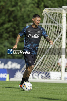 2024-07-11 - Napoli's Italian forward Matteo Politano controls the ball during SSC Napoli's 2024-25 preseason training camp in val di sole in Trentino, Dimaro Folgarida

 - SSC NAPOLI TRAINING - OTHER - SOCCER