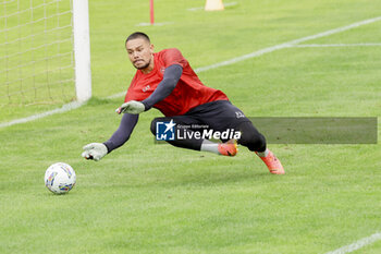 2024-07-12 - Napoli's Italian goalkeeper Elia Caprile controls the ball during SSC Napoli's 2024-25 preseason training camp in val di sole in Trentino, Dimaro Folgarida

 - SSC NAPOLI TRAINING - OTHER - SOCCER