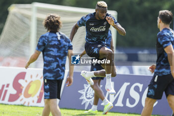 2024-07-18 - Napoli's Nigerian forward Victor Osimhen during SSC Napoli's 2024-25 preseason training camp in val di sole in Trentino, Dimaro Folgarida

 - SSC NAPOLI TRAINING - OTHER - SOCCER