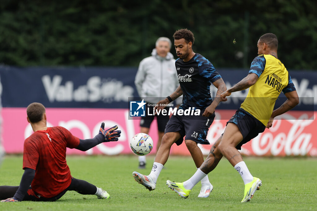 SSC Napoli training - OTHER - SOCCER