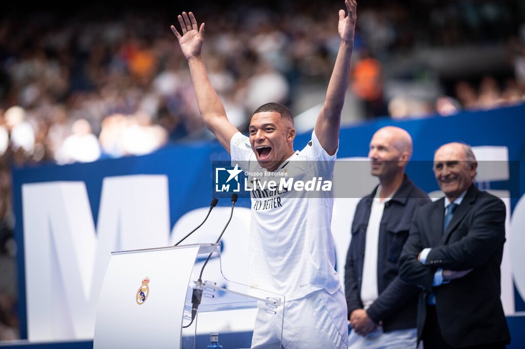 Kylian Mbappe official presentation at Santiago Bernabeu - OTHER - SOCCER