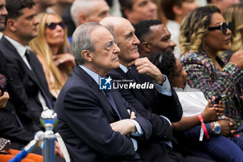 2024-07-27 - Florentino Perez (L), president of Real Madrid, and Jose Martinez Sanchez (Pirri) (R) seen during the presentation of Endrick Felipe at Estadio Santiago Bernabeu on July 27, 2024 in Madrid, Spain. - REAL MADRID UNVEILS NEW SIGNING ENDRICK - OTHER - SOCCER