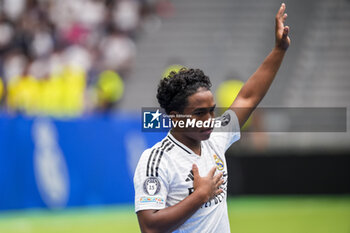 2024-07-27 - Endrick Felipe Moreira de Sousa poses for photos with Real Madrid jersey during his presentation at Estadio Santiago Bernabeu on July 27, 2024 in Madrid, Spain. - REAL MADRID UNVEILS NEW SIGNING ENDRICK - OTHER - SOCCER