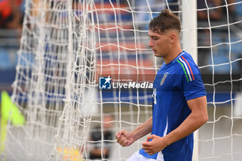 2024-09-05 - Pio Esposito (ITA) celebrates after scoring the gol of 3-0 during the UEFA U21 Euro 2025 Qualifier match between Italy and San Marino at the Domenico Francioni Stadium on September 5, 2024 in Latina, Italy. - UEFA UNDER 21 - ITALY VS SAN MARINO - OTHER - SOCCER