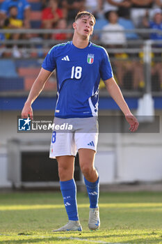 2024-09-05 - Pio Esposito (ITA) celebrates after scoring the gol of 7-0 during the UEFA U21 Euro 2025 Qualifier match between Italy and San Marino at the Domenico Francioni Stadium on September 5, 2024 in Latina, Italy. - UEFA UNDER 21 - ITALY VS SAN MARINO - OTHER - SOCCER