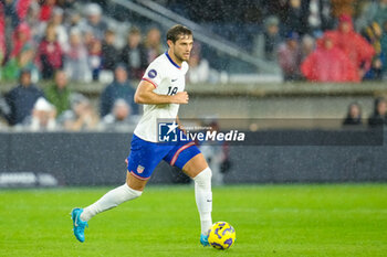 2024-11-18 - United States midfielder Tanner Tessmann (18) moves the ball - CONCACAF NATIONS LEAGUE - USA VS JAMAICA - OTHER - SOCCER