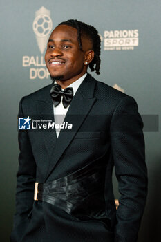 2024-10-28 - Ademola Lookman during the red carpet ceremony of the Ballon d'Or (Golden Ball) France Football 2024 on 28 October 2024 at Theatre du Chatelet in Paris, France - FOOTBALL - BALLON D'OR 2024 - RED CARPET CEREMONY - OTHER - SOCCER