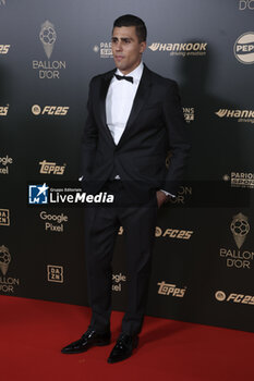 2024-10-28 - Rodrigo Hernandez Cascante aka Rodri of Manchester Cit attends the 68th Ballon D'Or France Football 2024 photocall on October 28, 2024 at Theatre du Chatelet in Paris, France - FOOTBALL - BALLON D'OR 2024 - OTHER - SOCCER