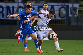 2024-06-09 - Italy's midfielder Jorginho against Bosnia and Herzegovina's midfielder Dario Saric - ITALY VS BOSNIA - FRIENDLY MATCH - SOCCER