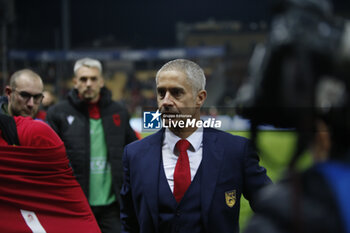 2024-03-22 - Sylvinho manager of Albania during the friendly football match between the national team of Albania and and Chile, on 23 March 2023 at Ennio Tardini Stadium in Parma, Italy. Photo Nderim KACELI - ALBANIA VS CHILE - FRIENDLY MATCH - SOCCER