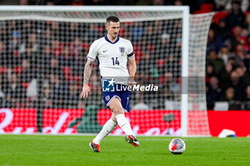 2024-03-24 - Lewis Dunk (14) of England during the International Friendly football match between England and Brazil on 23 March 2024 at Wembley Stadium in London, England - FOOTBALL - FRIENDLY GAME - ENGLAND V BRAZIL - FRIENDLY MATCH - SOCCER