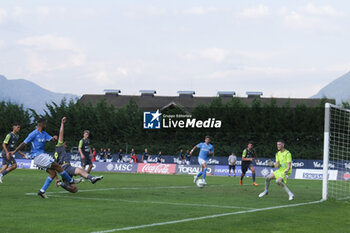 2024-07-16 - Napoli's Italian defender Leonardo Spinazzola scores against anauune goalkeeper Alessio Gionta during friendly match SSC Napoli Anaune val di Non SSC Napoli's 2024-25 preseason training camp in val di sole in Trentino, Dimaro Folgarida

 - NAPOLI VS ANAUNE VAL DI NON - FRIENDLY MATCH - SOCCER