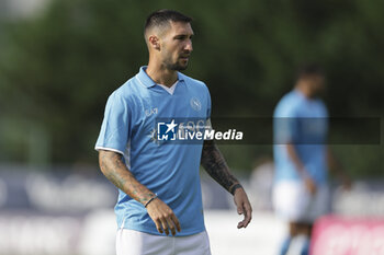 2024-07-16 - Napoli's Italian forward Matteo Politano looks during friendly match SSC Napoli Anaune val di Non SSC Napoli's 2024-25 preseason training camp in val di sole in Trentino, Dimaro Folgarida

 - NAPOLI VS ANAUNE VAL DI NON - FRIENDLY MATCH - SOCCER