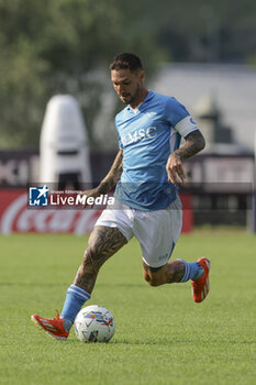 2024-07-16 - Napoli's Italian forward Matteo Politano controls the ball during friendly match SSC Napoli Anaune val di Non SSC Napoli's 2024-25 preseason training camp in val di sole in Trentino, Dimaro Folgarida

 - NAPOLI VS ANAUNE VAL DI NON - FRIENDLY MATCH - SOCCER