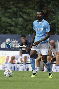 2024-07-16 - Napoli's Cameroonian midfielder Andre Frank Zambo Anguissa controls the ball during friendly match SSC Napoli Anaune val di Non SSC Napoli's 2024-25 preseason training camp in val di sole in Trentino, Dimaro Folgarida

 - NAPOLI VS ANAUNE VAL DI NON - FRIENDLY MATCH - SOCCER