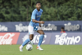 2024-07-16 - Napoli's Swedish midfielder Jens Cajuste controls the ball during friendly match SSC Napoli Anaune val di Non SSC Napoli's 2024-25 preseason training camp in val di sole in Trentino, Dimaro Folgarida

 - NAPOLI VS ANAUNE VAL DI NON - FRIENDLY MATCH - SOCCER