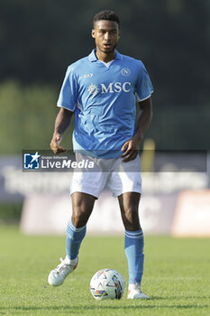 2024-07-16 - Napoli's Swedish midfielder Jens Cajuste controls the ball during friendly match SSC Napoli Anaune val di Non SSC Napoli's 2024-25 preseason training camp in val di sole in Trentino, Dimaro Folgarida

 - NAPOLI VS ANAUNE VAL DI NON - FRIENDLY MATCH - SOCCER