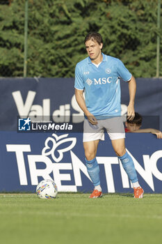 2024-07-16 - Napoli's Italian midfielder Alessio Zerbin controls the ball during friendly match SSC Napoli Anaune val di Non SSC Napoli's 2024-25 preseason training camp in val di sole in Trentino, Dimaro Folgarida

 - NAPOLI VS ANAUNE VAL DI NON - FRIENDLY MATCH - SOCCER