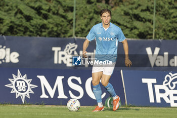 2024-07-16 - Napoli's Italian midfielder Alessio Zerbin controls the ball during friendly match SSC Napoli Anaune val di Non SSC Napoli's 2024-25 preseason training camp in val di sole in Trentino, Dimaro Folgarida

 - NAPOLI VS ANAUNE VAL DI NON - FRIENDLY MATCH - SOCCER